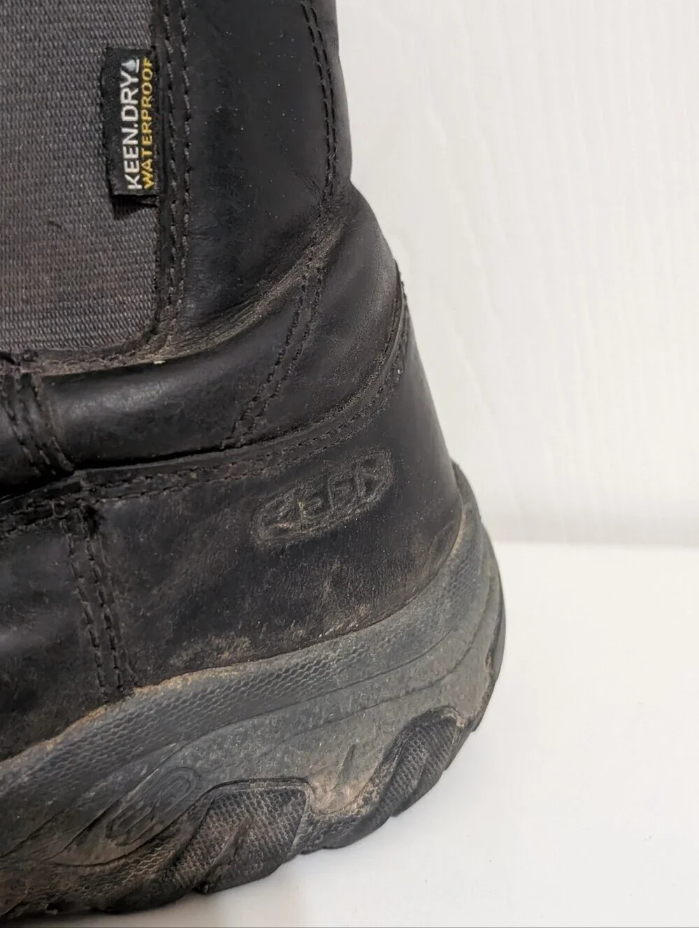 Keen Anchorage III Mens Boots Black Waterproof Shoes Leather Size 10.5 EUR 44
